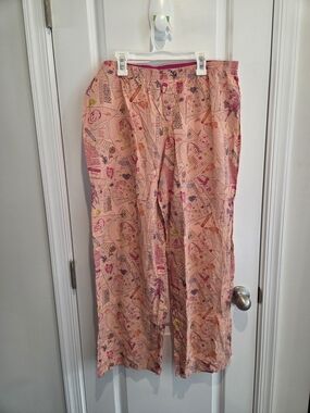 NWOT Xhilaration Peach Pajama Top with Hot Pink Trim
